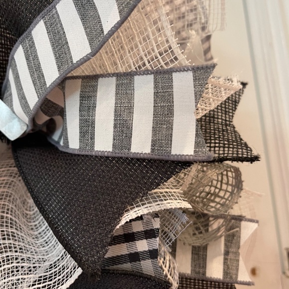 WREATH - “In our HOME let LOVE abide and Bless all those who step inside” - Picture 6 of 10